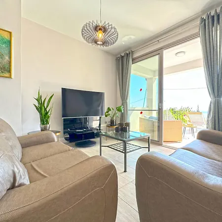 Effi Lourdata * Lourdata (Kefalonia)