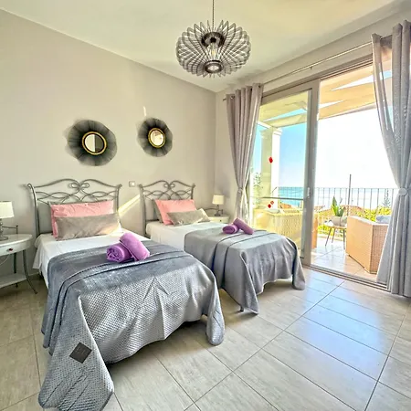 Effi Lourdata * Λουρδάτα