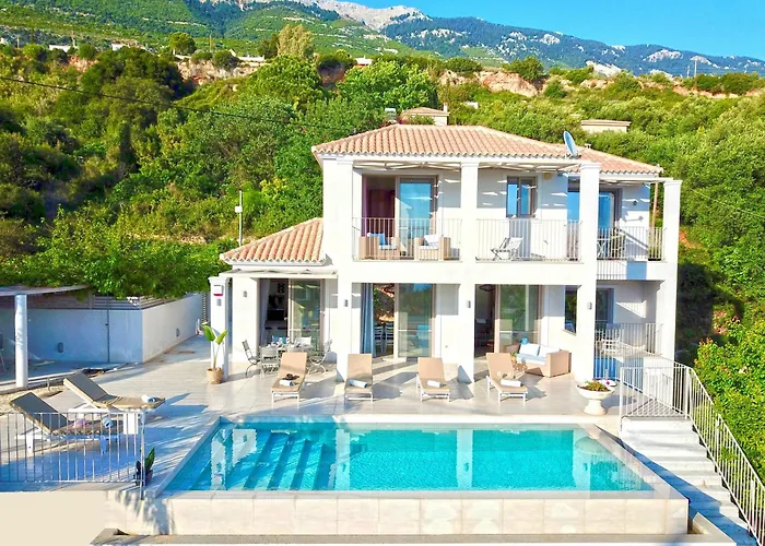 Effi Lourdata Willa Lourdata (Kefalonia)