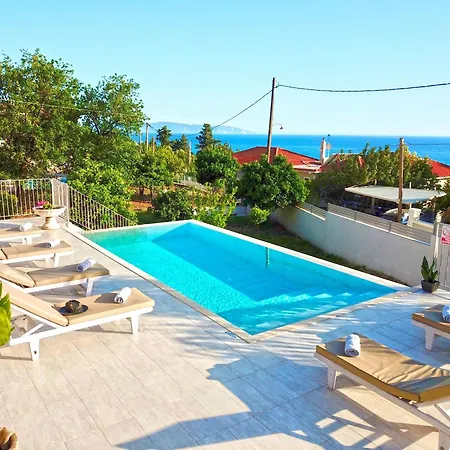 Effi Lourdata Lourdata (Kefalonia)