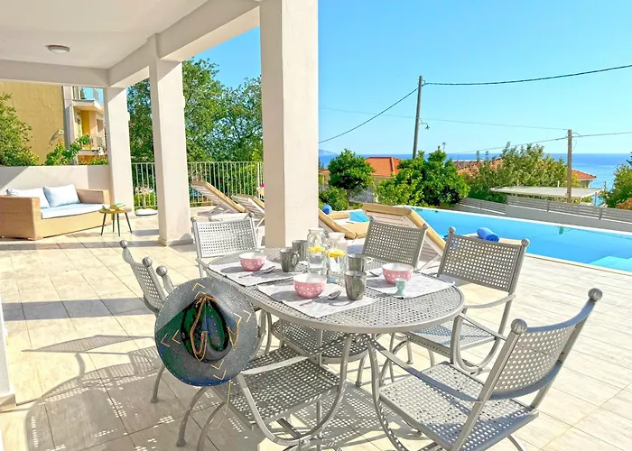 Effi Lourdata Lourdata (Kefalonia)